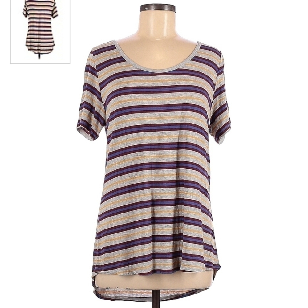 LuLaRoe Grey Striped Perfect Tee Size Medium M Casual Everyday Scoop Neck EUC